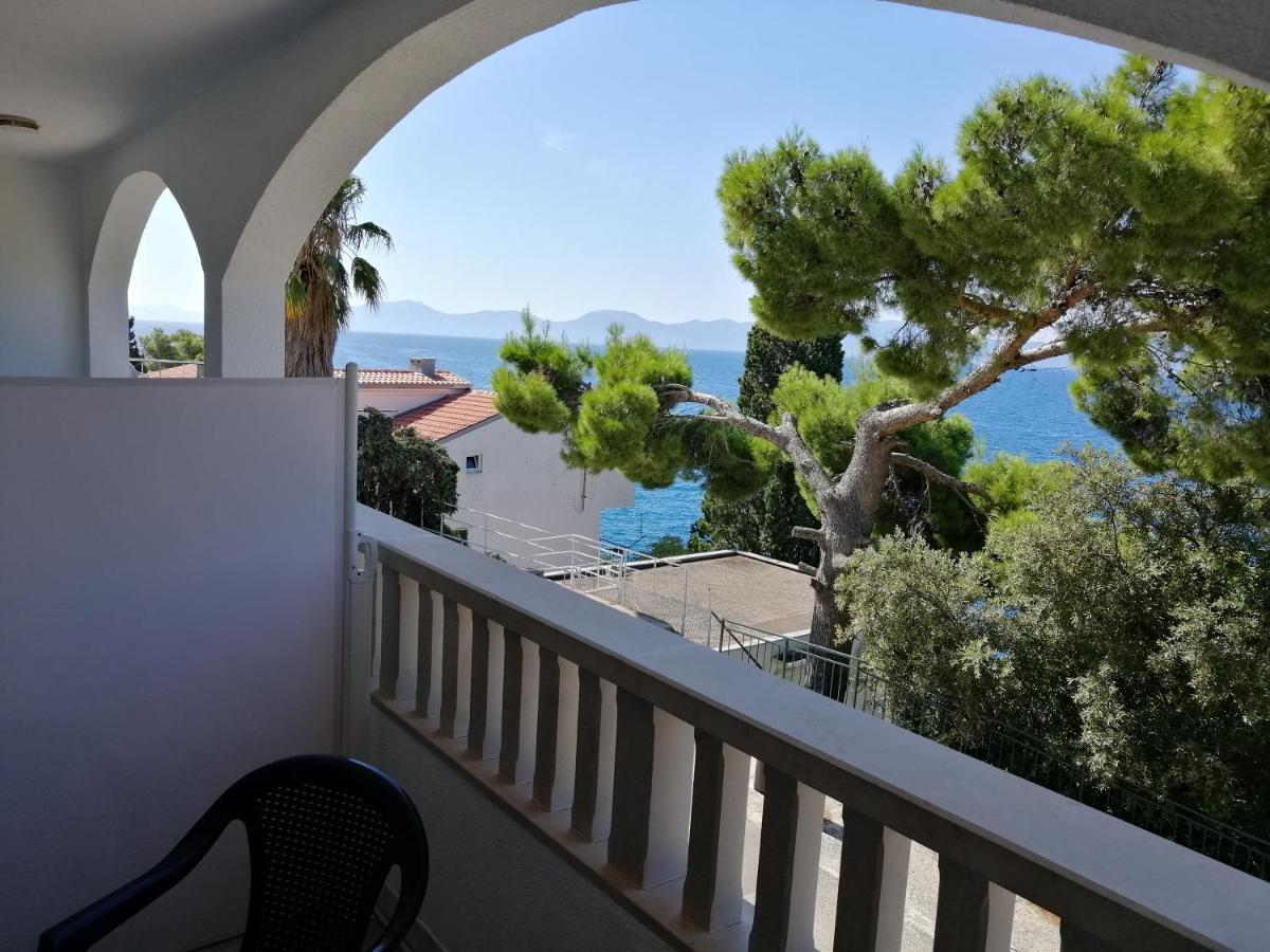 Apartments With Sea View Drvenik Makarska Riviera Kültér fotó